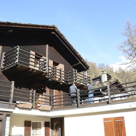 Studios Du Valsorey Bourg-Saint-Pierre Exterior foto